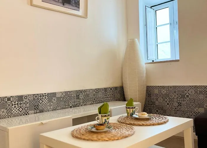 Apartment In Alfama For Two